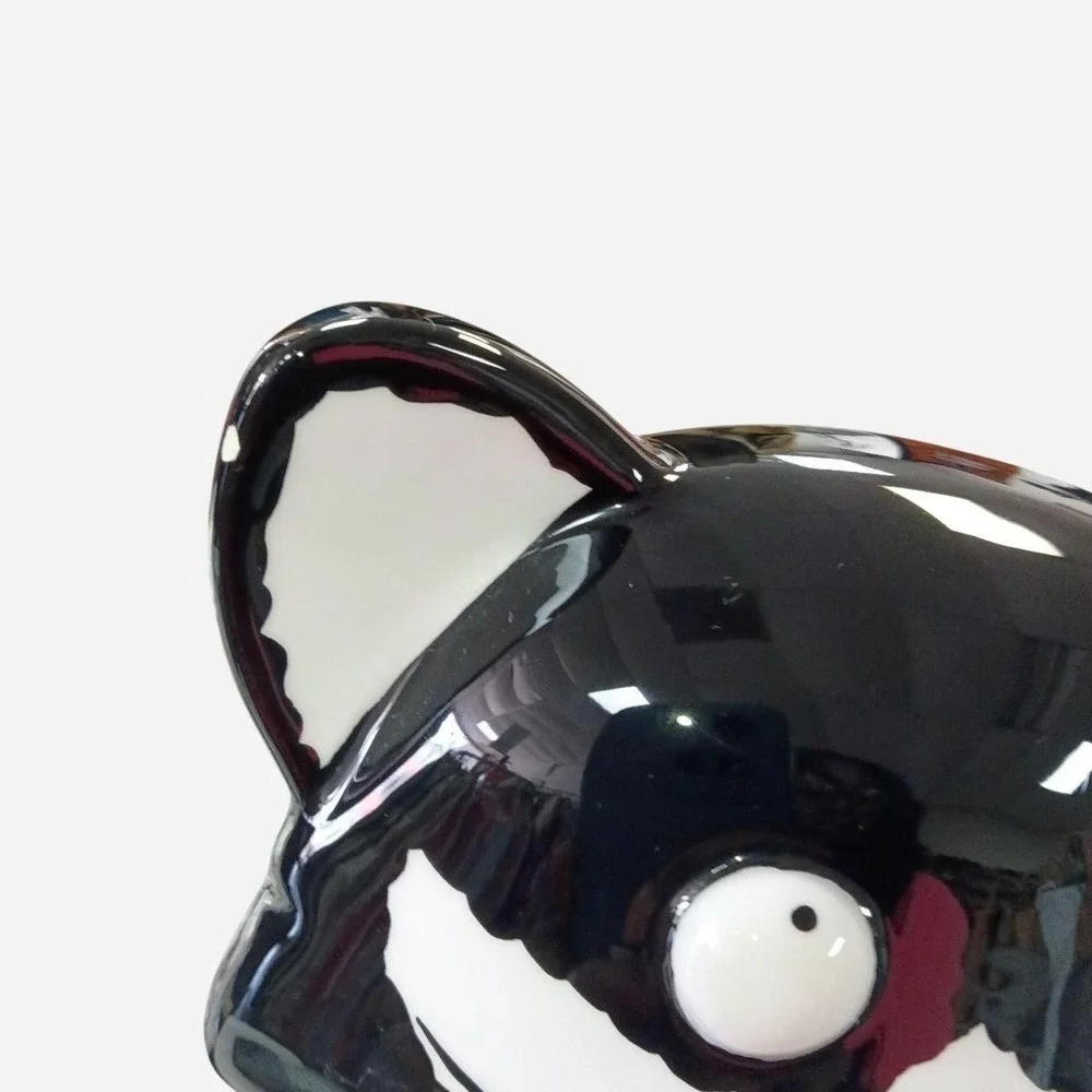Vintage Black &White Fib Burton & Burton Chester The Cat Hand Painted Cookie Jar